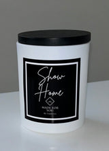 Load image into Gallery viewer, Candle