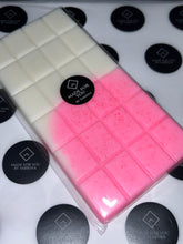 Load image into Gallery viewer, Snow Fairies Wax Melt - Snap Bar/Pots/Wardrobe Fresheners