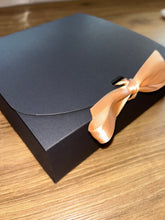 Load image into Gallery viewer, Perfume Aftershave Gift Set