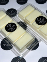 Load image into Gallery viewer, Spanish Cleaning Inspired Wax Melts
