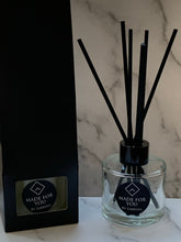 Load image into Gallery viewer, Reed Diffusers &amp; Reed Diffuser Refills
