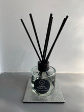 Load image into Gallery viewer, Reed Diffusers &amp; Reed Diffuser Refills
